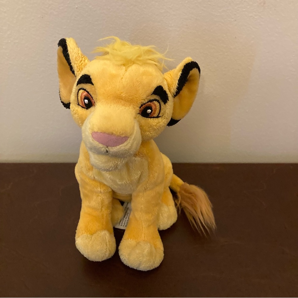 RARE Lion King Simba Cub Disneyland Resort Paris Sitting Plush 7” Stuffed